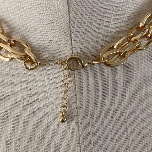 14th & Union Collar Necklace - Picture 2 of 4
